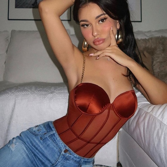 Fashion Nova Chain to You Bodysuit - Picture 2 of 5
